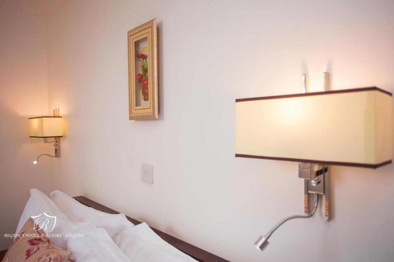 Regency Resort Singida Екстериор снимка