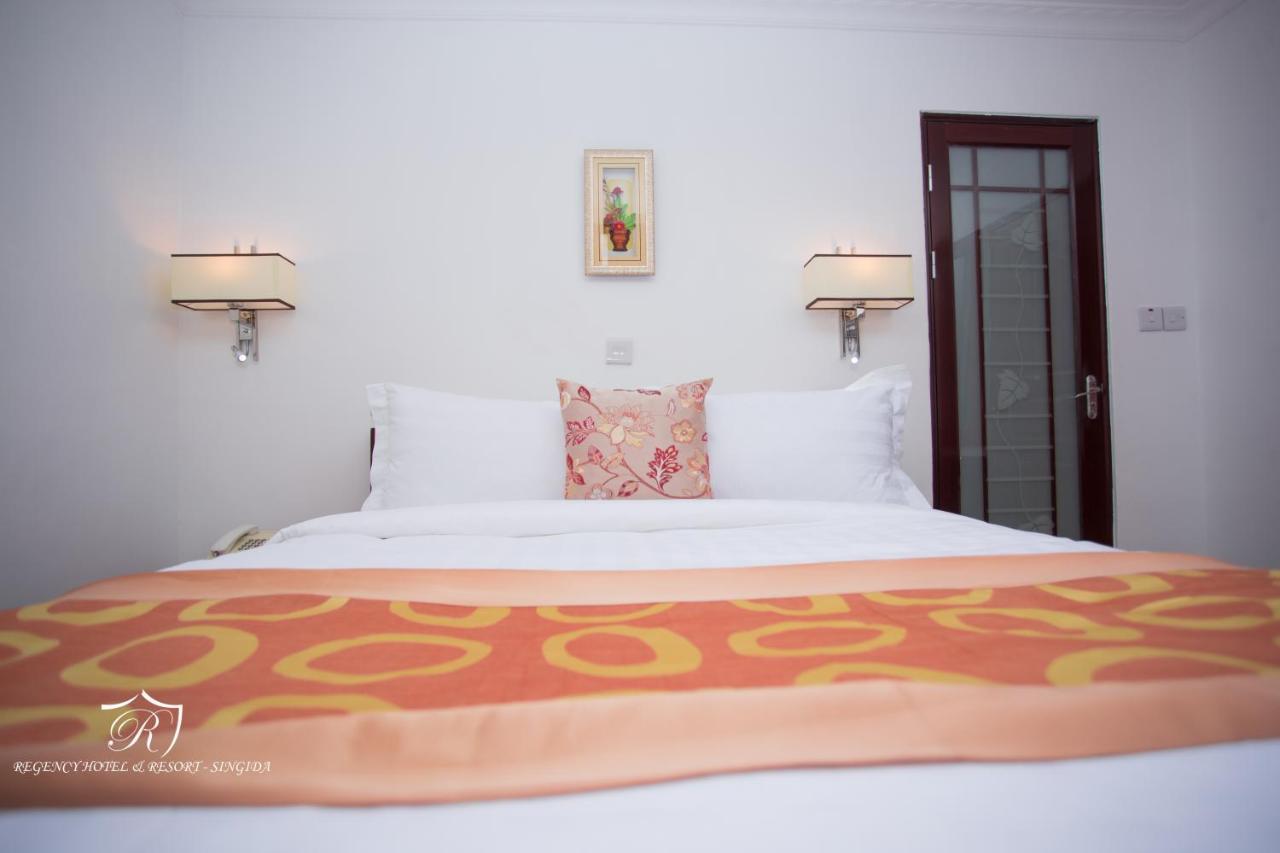 Regency Resort Singida Екстериор снимка