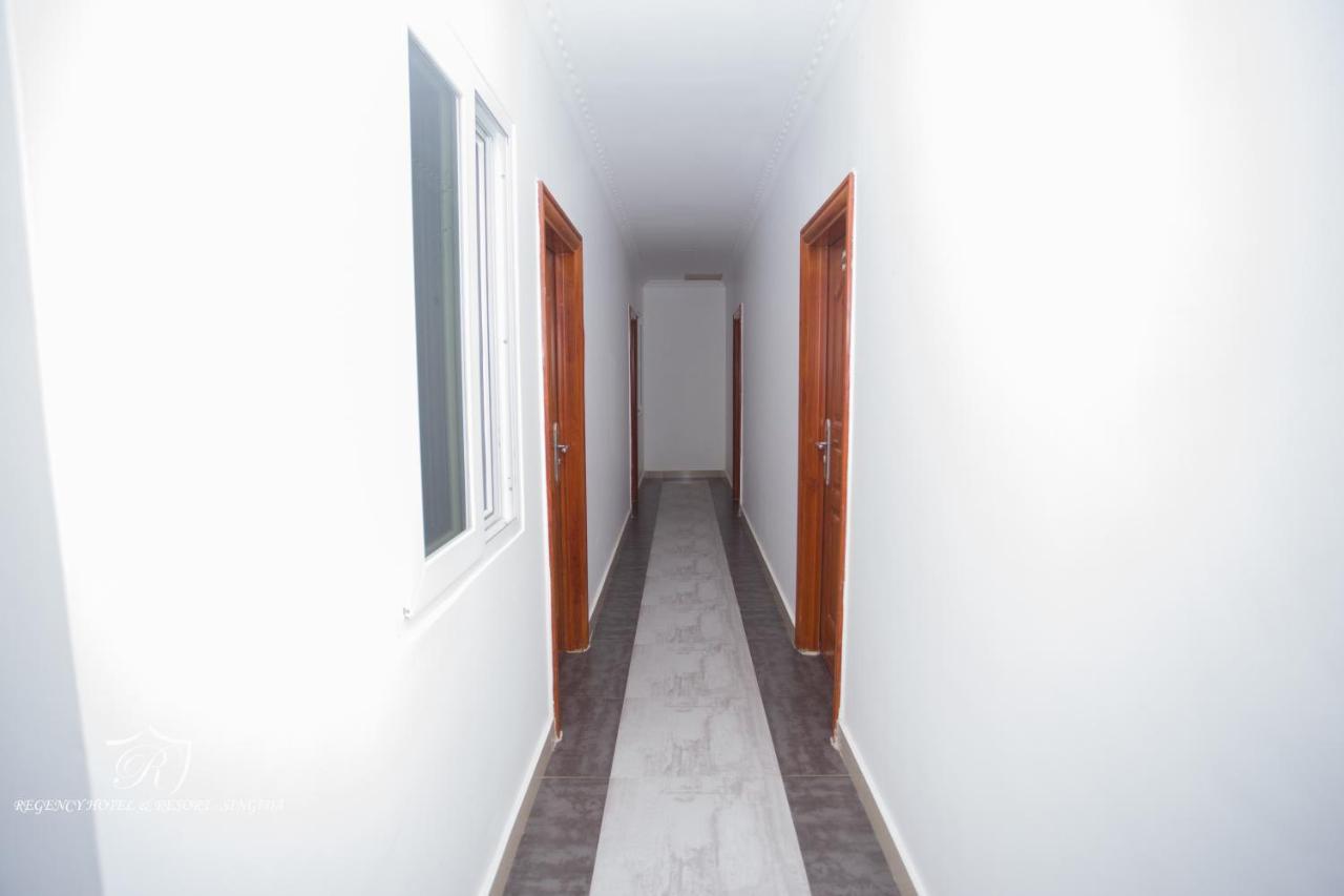 Regency Resort Singida Екстериор снимка