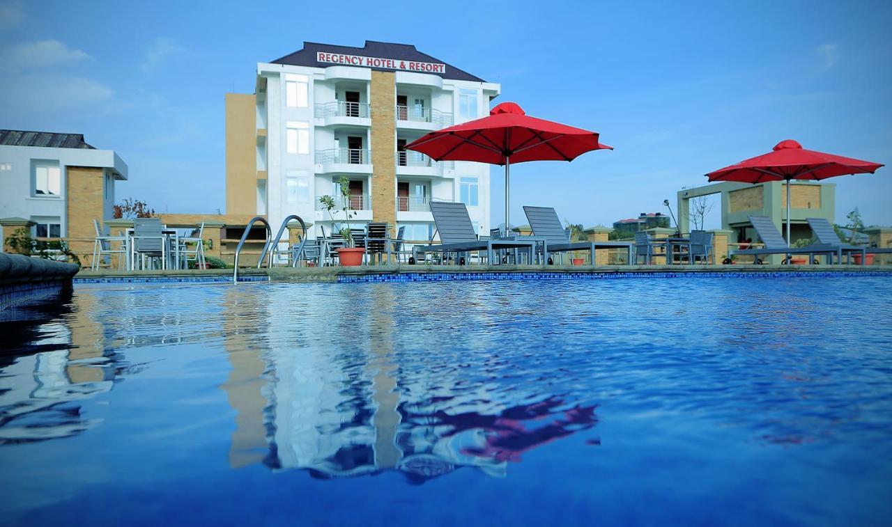 Regency Resort Singida Екстериор снимка