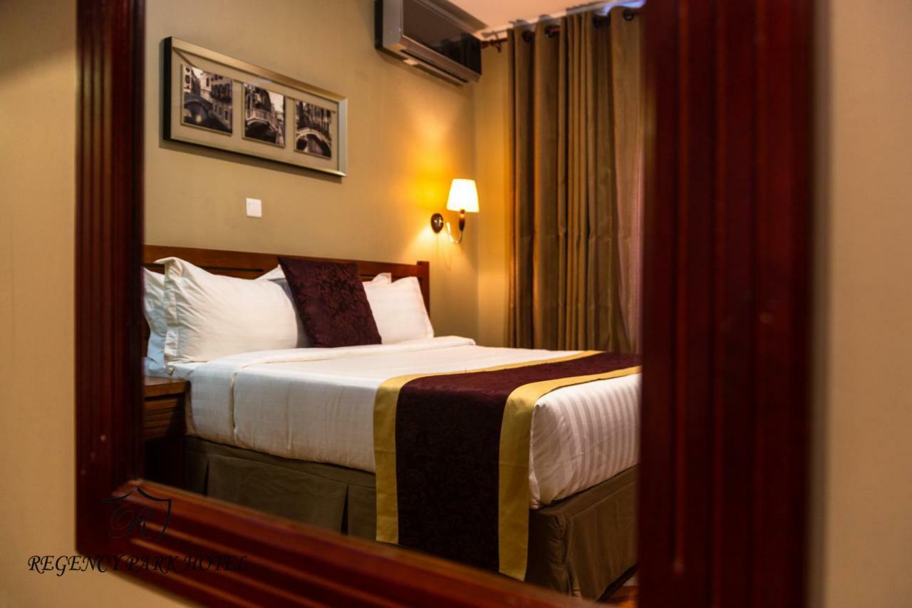 Regency Resort Singida Екстериор снимка