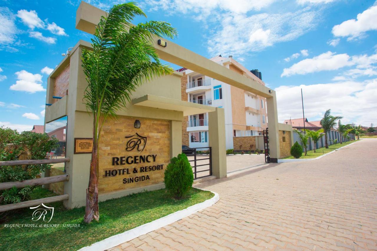 Regency Resort Singida Екстериор снимка