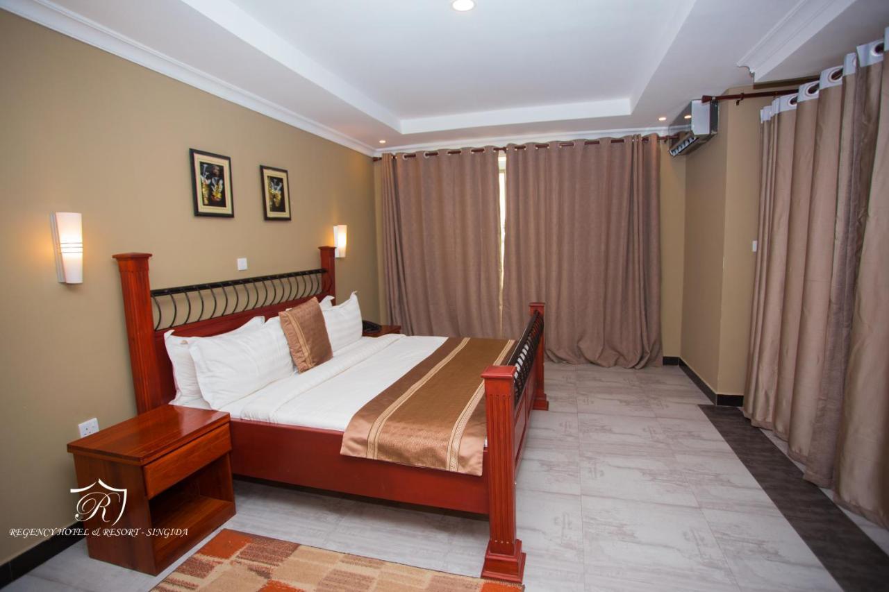 Regency Resort Singida Екстериор снимка