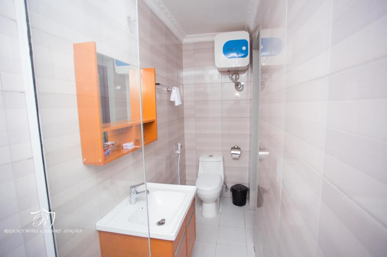 Regency Resort Singida Екстериор снимка